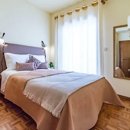 A.&t. - Apartamento Apartment Esposende